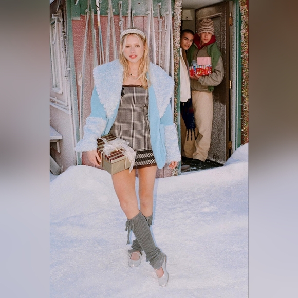 Urban Outfitters Kimchi Amelie Faux Fur Trimmed Fleece Coat - Picture 4 of 4